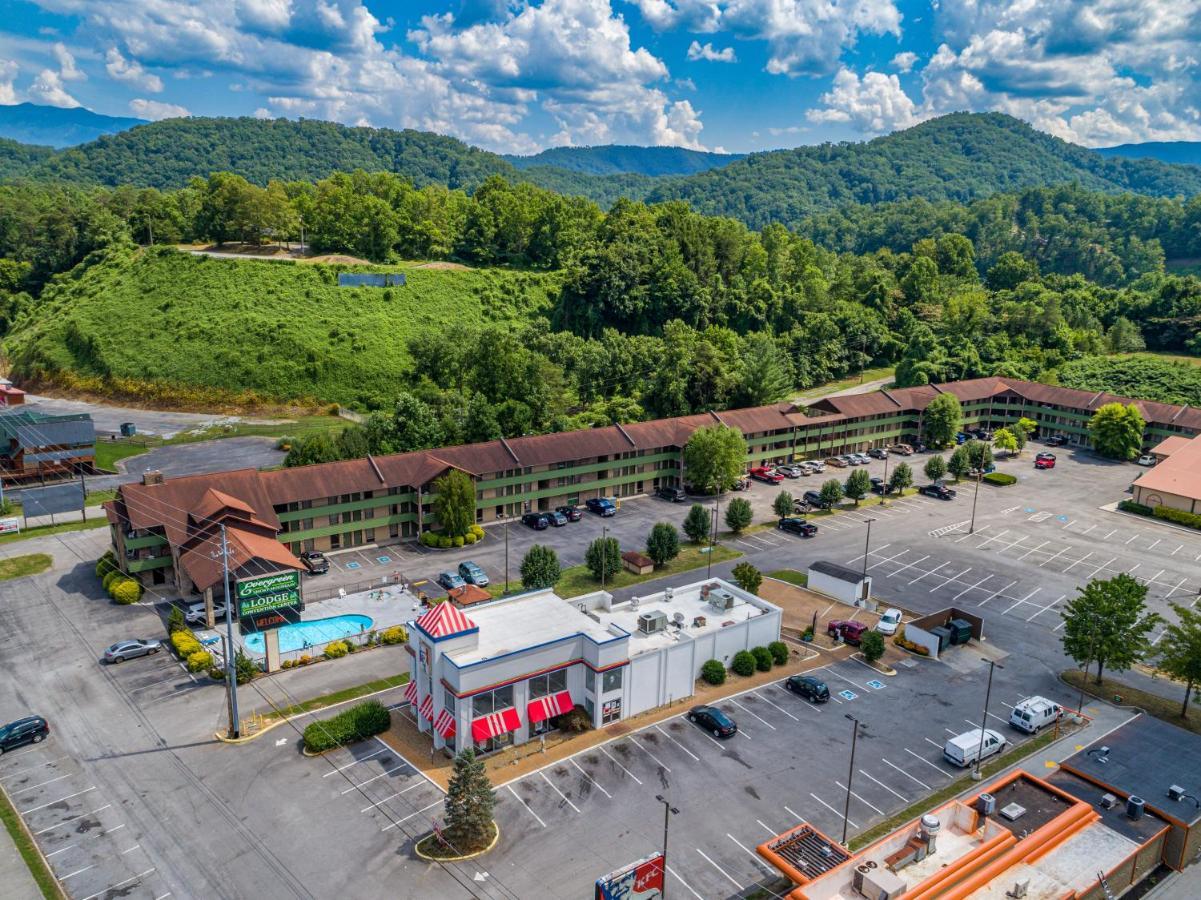 Days Inn By Wyndham Pigeon Forge South Exteriér fotografie