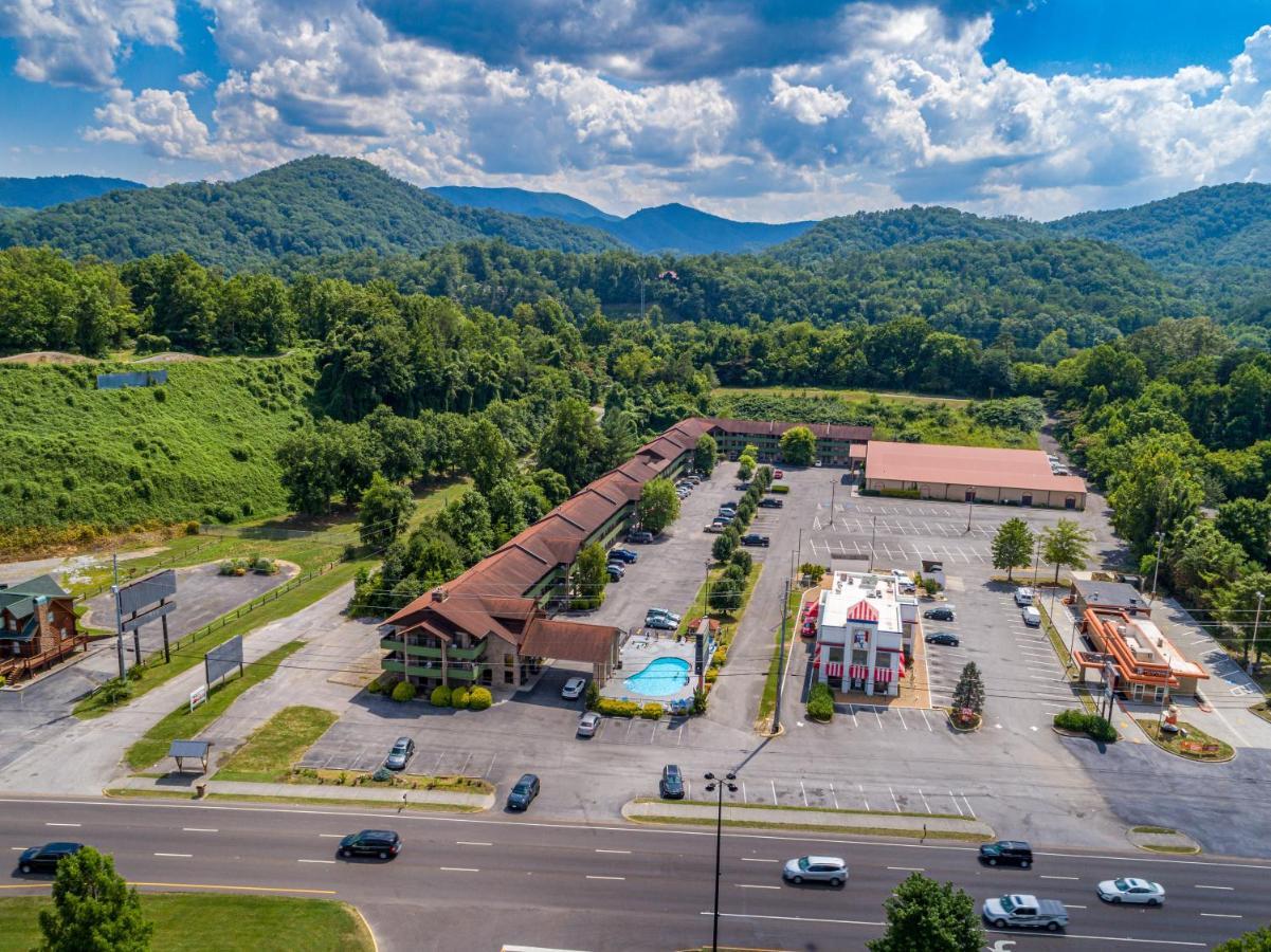 Days Inn By Wyndham Pigeon Forge South Exteriér fotografie